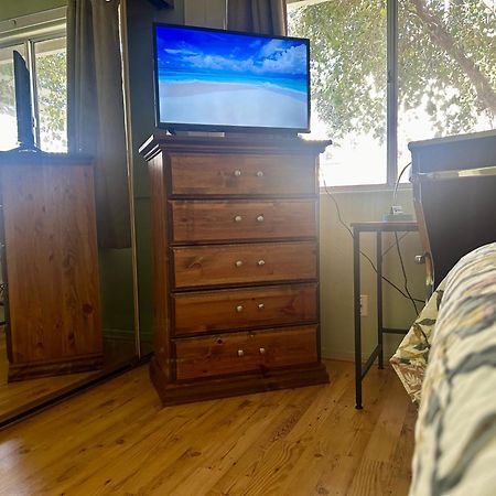Vineyard Vista Suite With Tv And Private Bathroom 赫米特 外观 照片